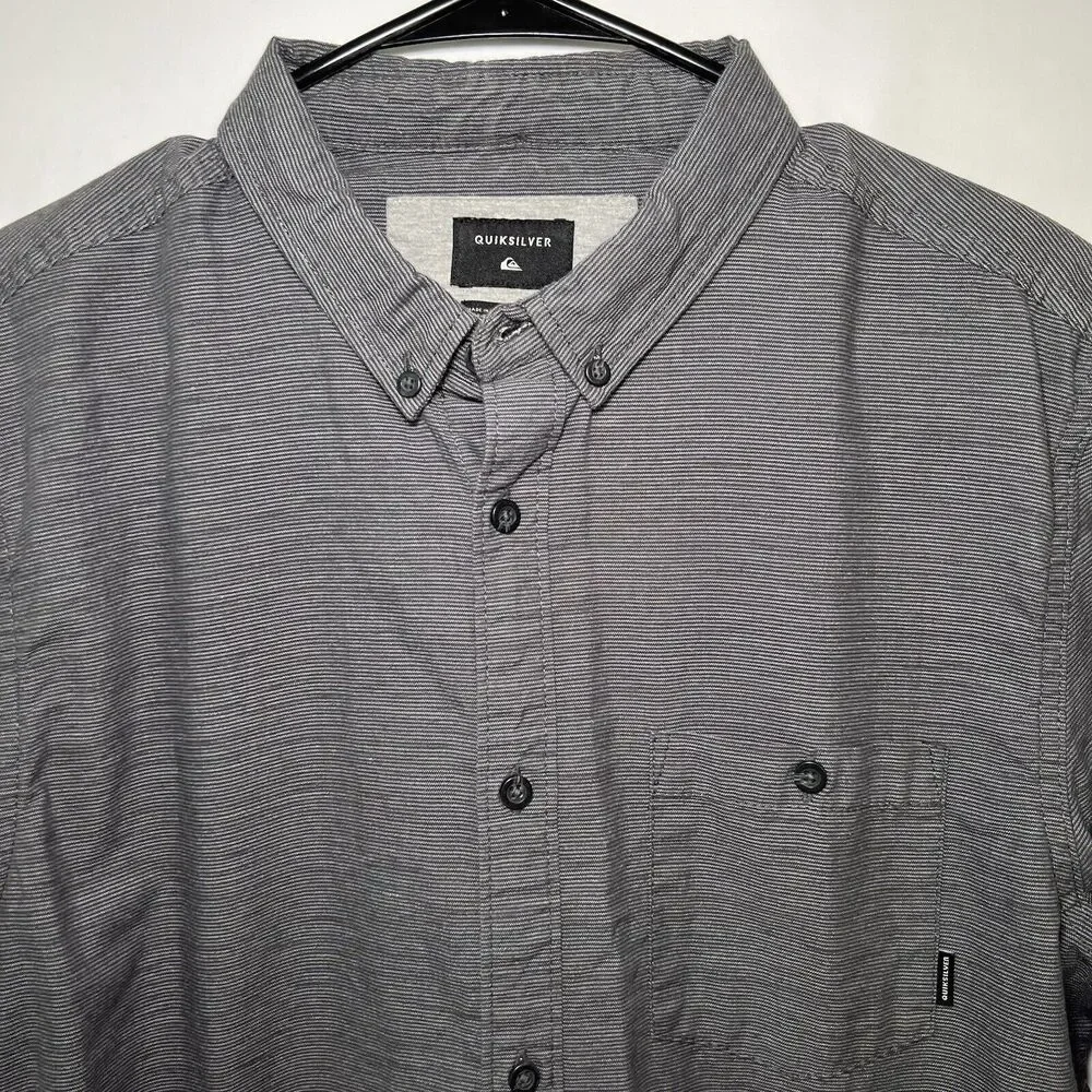 Quiksilver Modern Fit Button Down Shirt Mens Size M Medium Gray Long Sleeve EUC